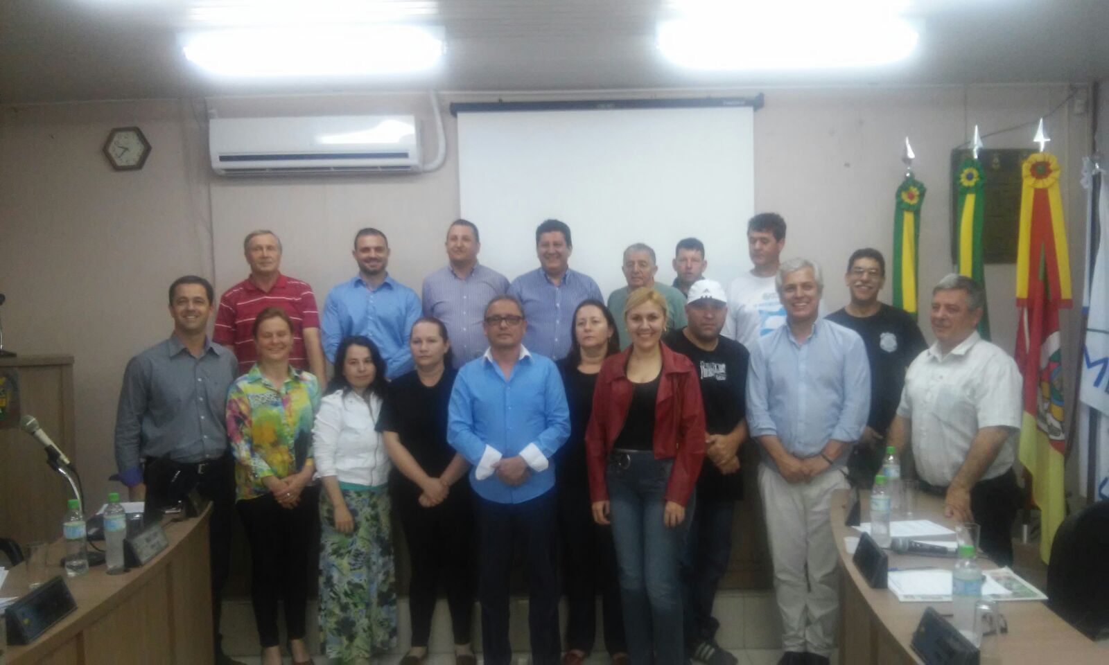 Tribuna Popular do dia 10/08 o Senhor Claudio Fernandes representante da  AMAPERGS - Sindicato dos Agentes, Monitores  e Auxiliares  de Serviços Penitenciarios